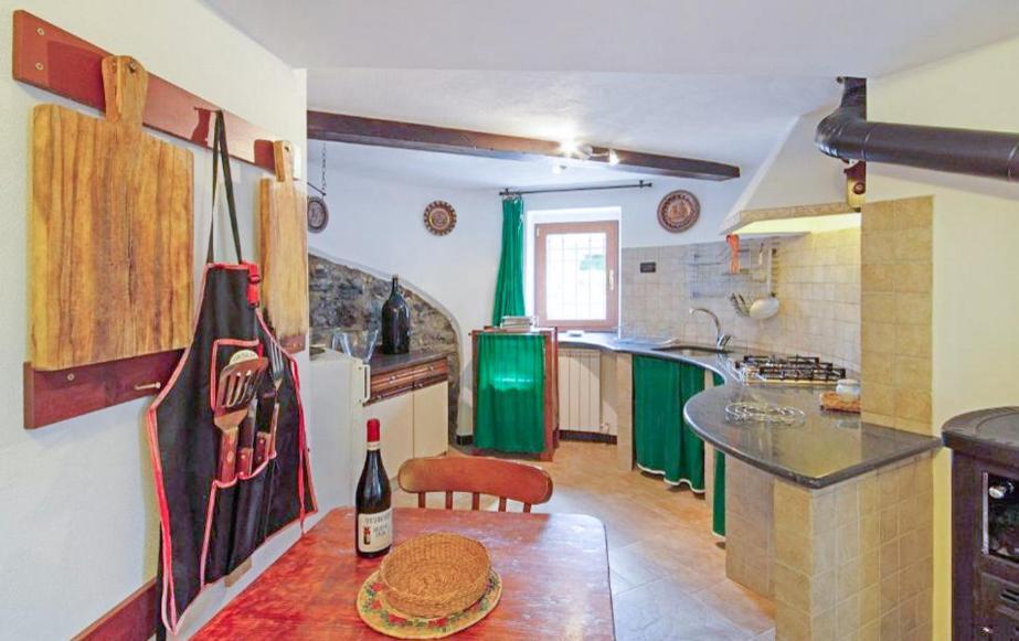 Villa Antica Torre à Velva Extérieur photo